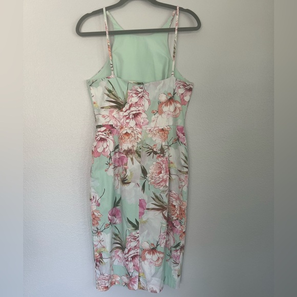 Black Halo Floral Bodycon Midi Dress | Size 8 | Made in USA - Picture 5 of 8